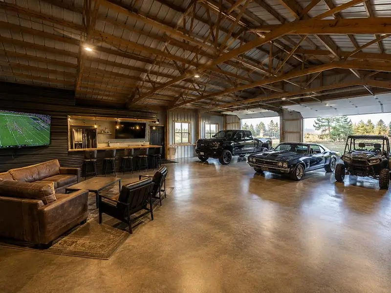 hh-building-shops-garages-entertainment-space